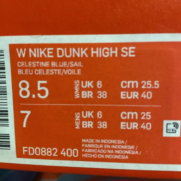 W Nike Dunk High SE - Picture 4 of 5